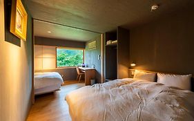 Katada Lodge & Villa